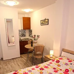 https://apartment-kimmy.splithotels.org